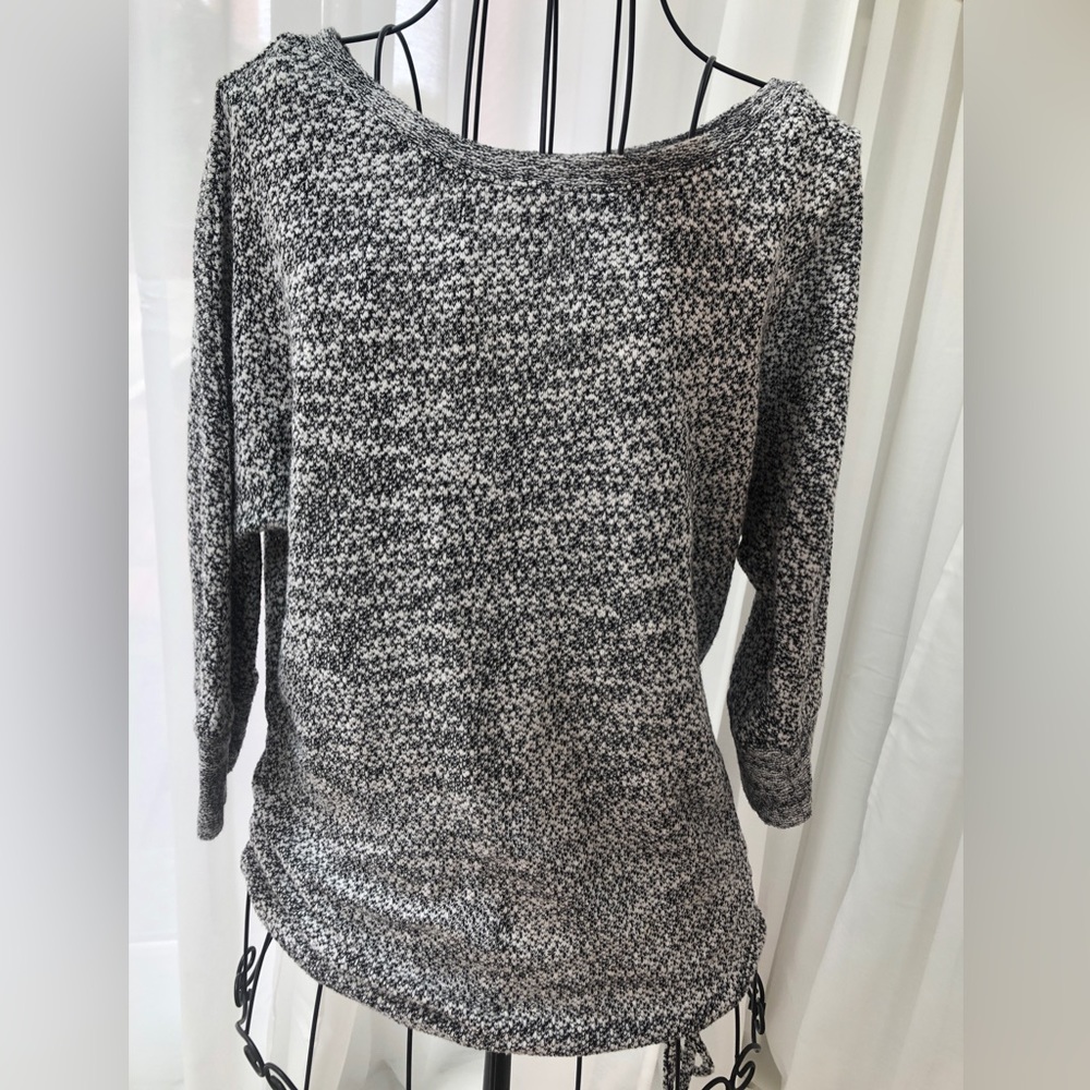 LOFT Black and White Long Sleeve Shirt
